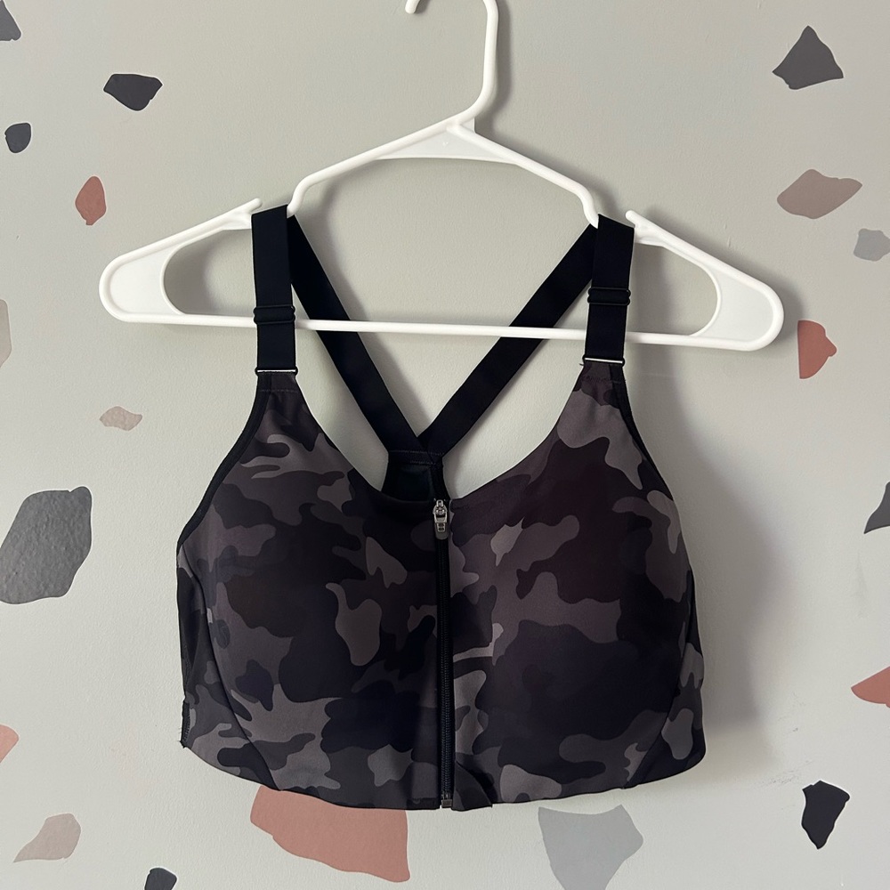 Zipper Front Sports Bra 38C